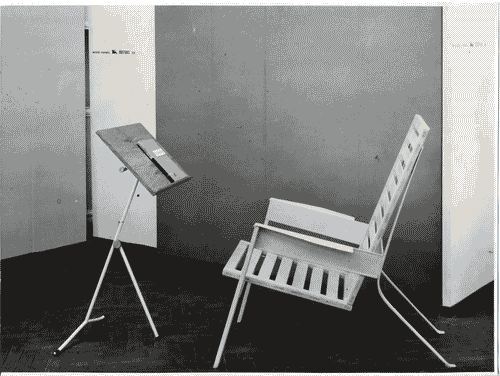 Image for VIII Triennale - Arredamento - Seconda parte. Mobili singoli composti in gruppi - Poltrona - Leggio - Luisa Castiglioni - Giancarlo De Carlo