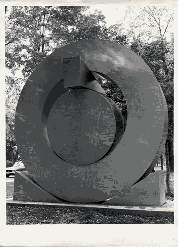 Image for XV Triennale - Interventi all'esterno del Palazzo dell'Arte - Scultura in lamiera d'acciaio "Feroce equilibrio" di Carlo Mo