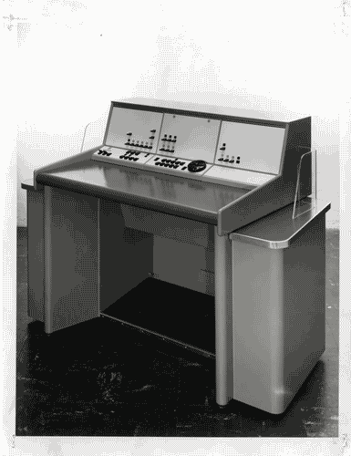 Image for XI Triennale - Sezione dell'Olanda - Tavolo per centralino telefonico - N. Scheffer