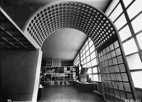 Image for VI Triennale - Padiglione nel parco Sempione. Sistemi costruttivi e materiali edilizi - Sezione delle chiusure esterne - Volta a tutto sesto in vetrocemento