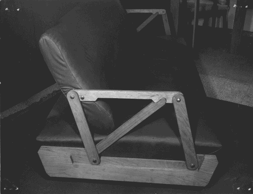 Image for X Triennale - Mostra della casa - Alloggio INCIS A - Divano del soggiorno- Piero Bottoni - Leonardo Fiori - Augusto Piccoli