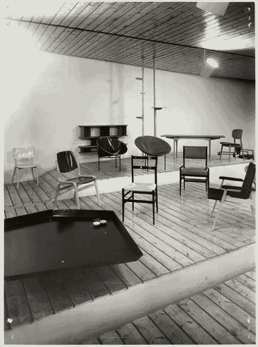 Image for Allestimento della mostra del mobile singolo