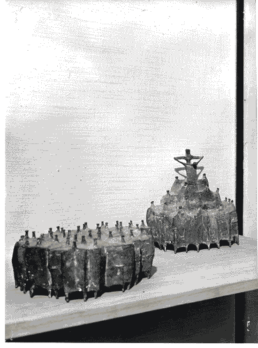 Image for XI Triennale - Sezione della Germania - Sculture in bronzo "Crocifissione" e "Folla" - Fritz Koenig