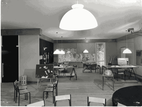 Image for XII Triennale - La casa e la scuola - Esempio di scuola elementare con aula comune