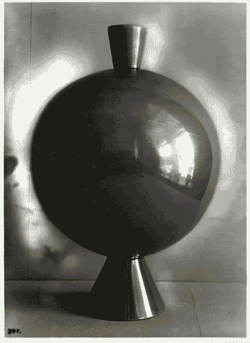 Image for V Triennale - Arti decorative e industriali - Sala dell'E.N.A.P.I. - Oggetti di vetro e conterie - Vaso di vetro