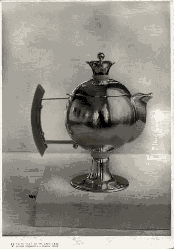 Image for V Triennale - Arti decorative e industriali - Cristalli-metalli-illuminazione - Teiera in argento