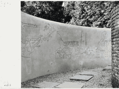 Image for X Triennale - Parco Sempione - Labirinto dei ragazzi - Gruppo B.B.P.R. - Lodovico Barbiano di Belgiojoso - Enrico Peressutti - Ernesto Nathan Rogers- Graffiti di Saul Steinberg