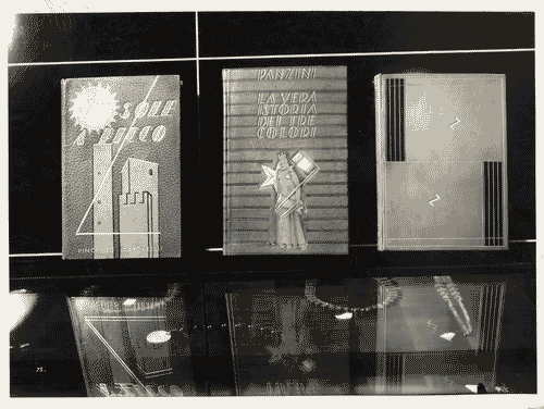 Image for V Triennale - Arti decorative e industriali - Sala dell'E.N.A.P.I. - Oggetti di cuoio