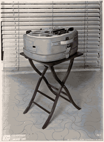 Image for X Triennale - Mostra dello standard - Soggiorno - Registratore a nastro