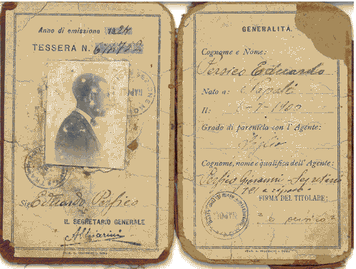 Image for Documento di riconoscimento di Edoardo Persico, in due facciate con fotografia, emesso dall'Ufficio Movimento Traffico sezione di Napoli (da Maura Alison)