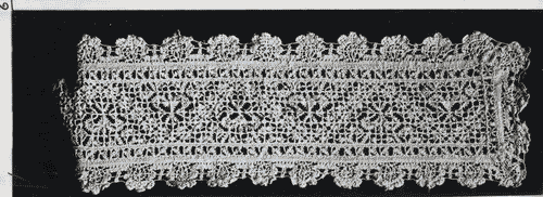 Image for VII Triennale - Mostra del pizzo antico - Fascia a punto reticella