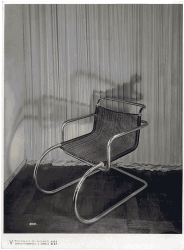 Image for V Triennale - Mostra dell'abitazione - Casa del conduttore di fattoria di Guido Alberti, Tito Brusa, Carlo Ottavio Marchetti, Oscar Prati - Sedia nello studio per amministrazione dell'azienda