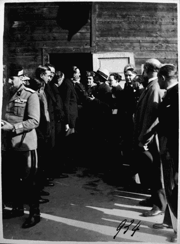 Image for Visita di Mussolini ai lavori della costruzione del Palazzo dell'Arte