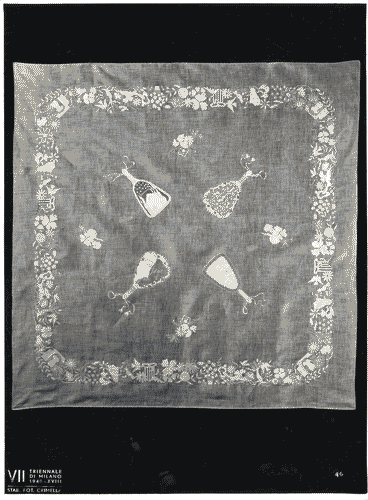 Image for VII Triennale - Mostra dei tessuti e dei ricami - Sezione dei merletti e dei ricami - Tovaglia ricamata di Laura Colarieti Tosti