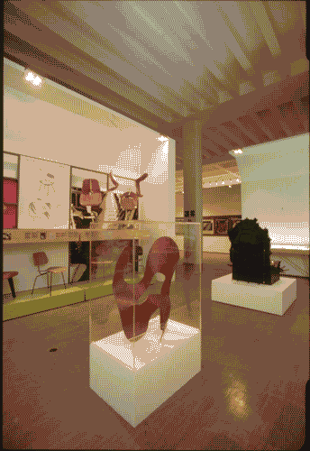 Image for L'opera di Charles & Ray Eames. L'eredità dell'invenzione