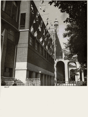 Image for VI Triennale - Palazzo dell'Arte - Scorcio della facciata verso il parco Sempione