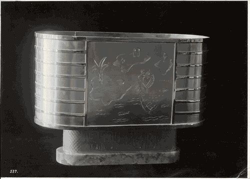 Image for V Triennale - Arti decorative e industriali - Sala dell'E.N.A.P.I. - Argenteria - Coppa in argento