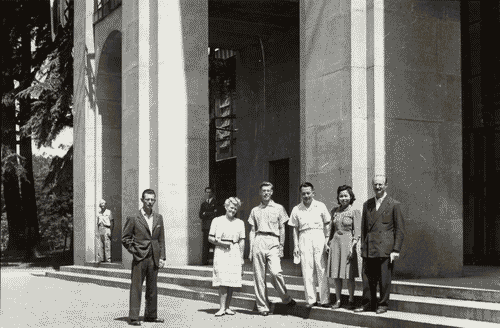 Image for Visita ufficiale all'VIII Triennale