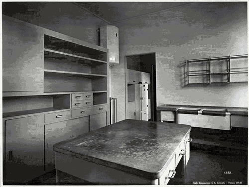 Image for V Triennale - Mostra dell'abitazione - Villa di campagna di Mino Fiocchi, Emilio Lancia, Michele Marelli e Giuseppe Serafini - Cucina
