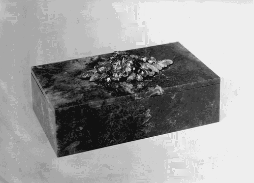 Image for V Triennale - Arti decorative e industriali - Saletta degli orafi - Scatola d'agata muschiata di Alfredo Ravasco