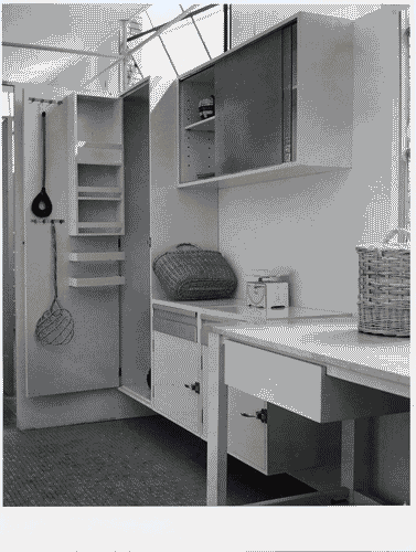 Image for VIII Triennale - Arredamento - Seconda parte. Mobili singoli composti in alloggi - Alloggio 5 - Cucina - Armadi componibili per cucina - Anna Castelli Ferrieri - Eugenio Gentili Tedeschi