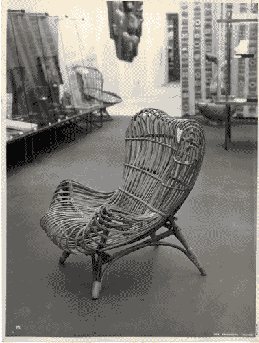 Image for IX Triennale - Mostra dell'E.N.A.P.I. - Poltrona in malacca e giunco di Franco Albini ed Ezio Sgrelli.