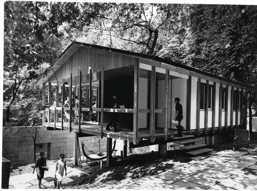 Image for XIII Triennale - Parco Sempione: primo spazio - Casa prefabbricata per vacanze - Francesco Clerici - Vittorio Bonetti