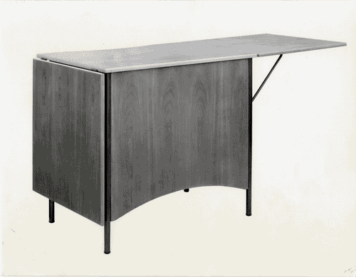 Image for XII Triennale - La casa e la scuola - Allestimento e "isole di produzioni"- Cattedra per aula scolastica di Luigi Caccia Dominioni e Achille e Pier Giacomo Castiglioni