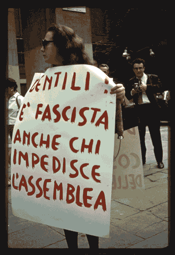 Image for XIV Triennale - Occupazione della Triennale - Manifestazione davanti al Palazzo dell'Arte